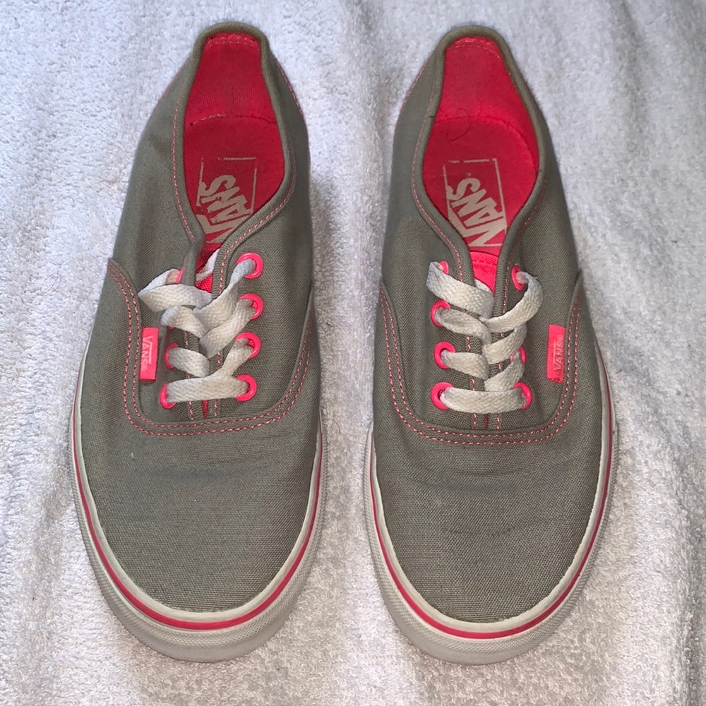 Light grey with pink Classic Vans